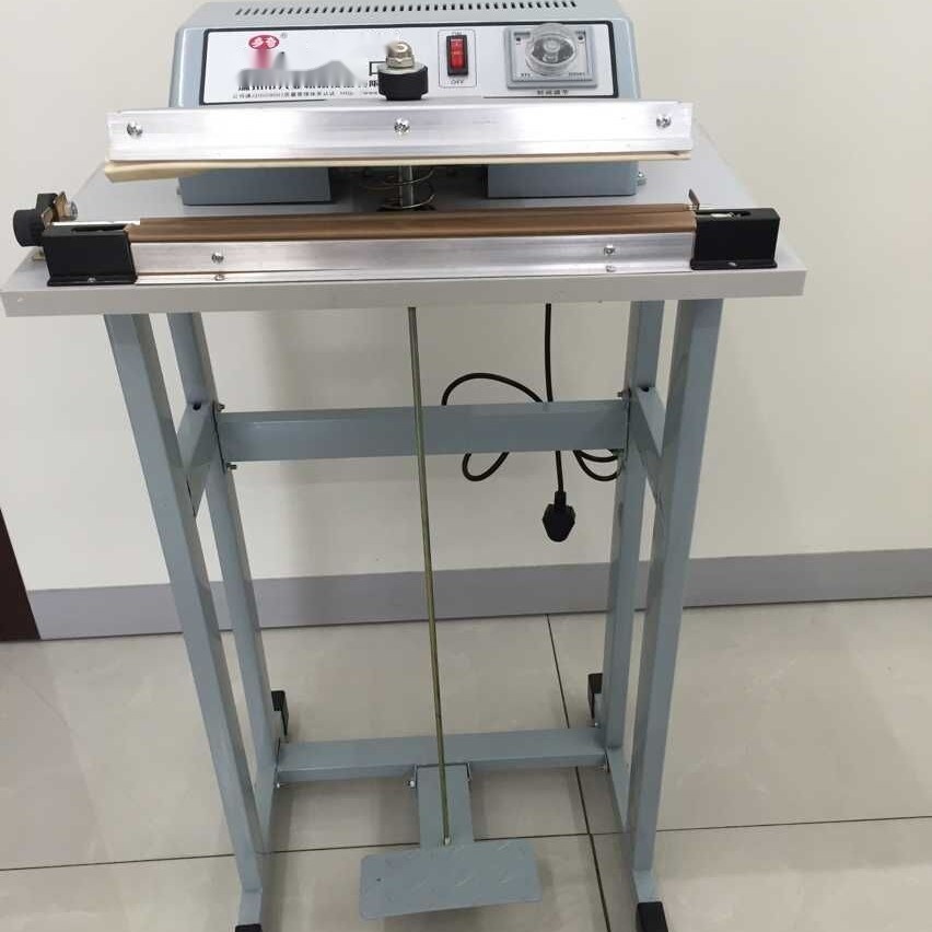 Foot-operated sealing machine to Daman and Diu