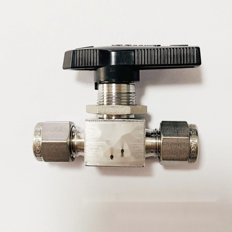Swagelok stainless steel ferrule ball valve SS-42GS4 to Uttarakhand