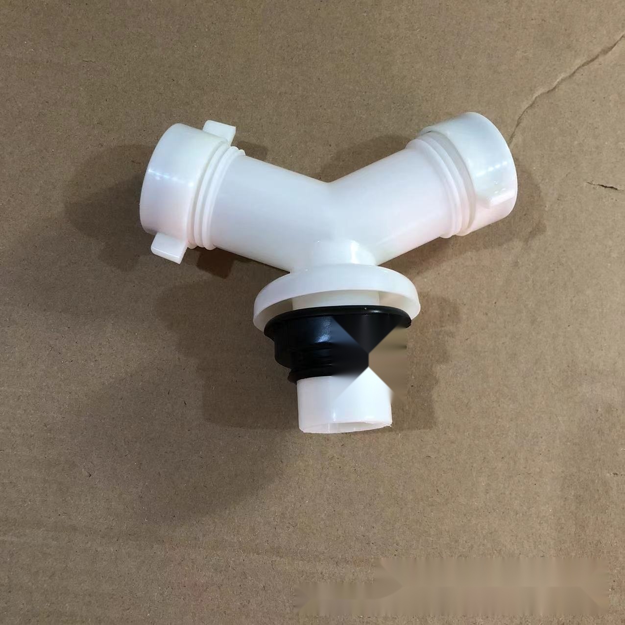 Drain Pipe Fittings to Maharashtra