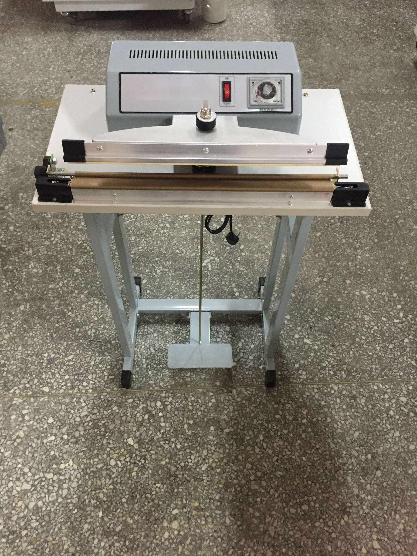 Vacuum sealing machine to Goa