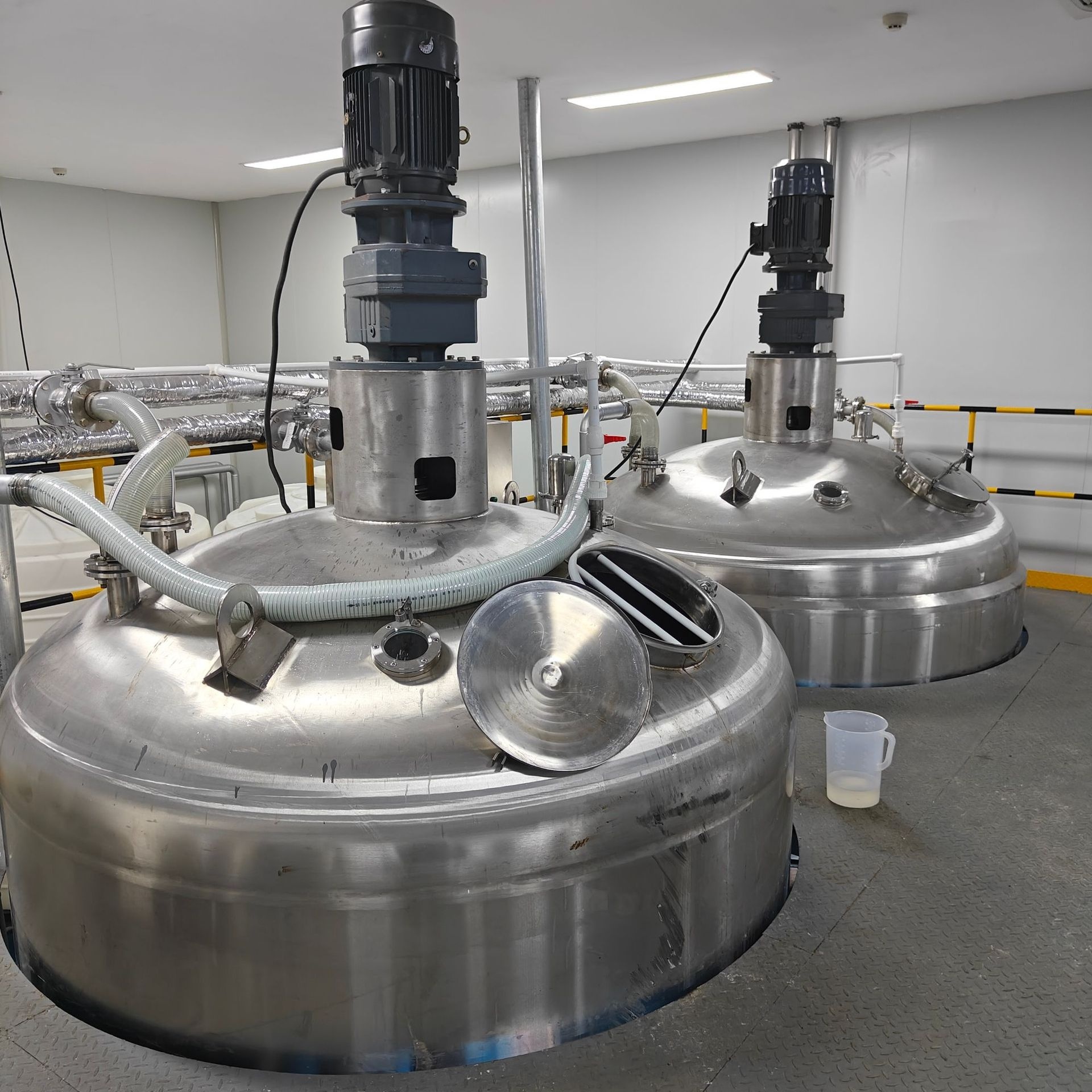 Stainless steel oil pot mixer to Andhra Pradesh