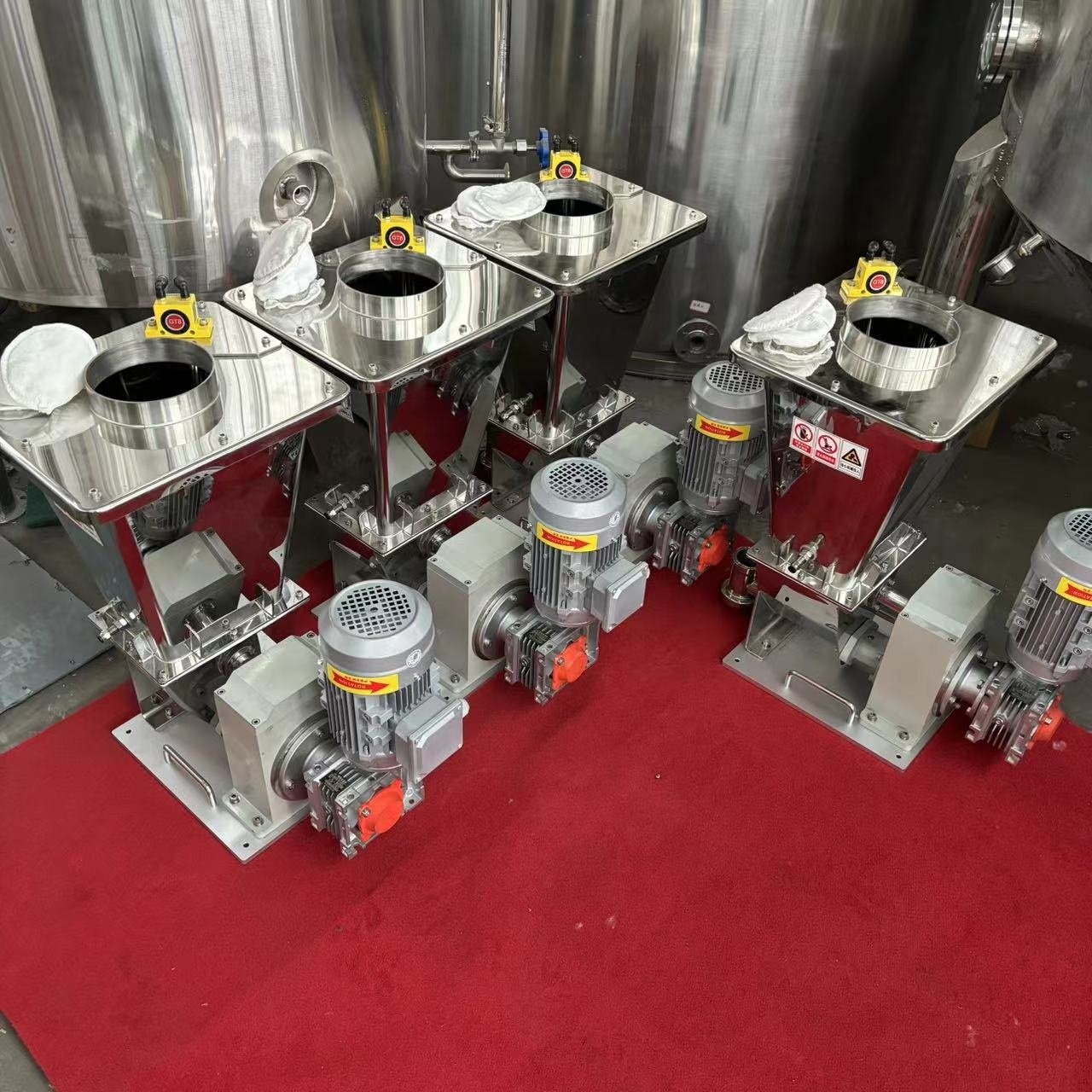 Screw Conveyor to Uttar Pradesh
