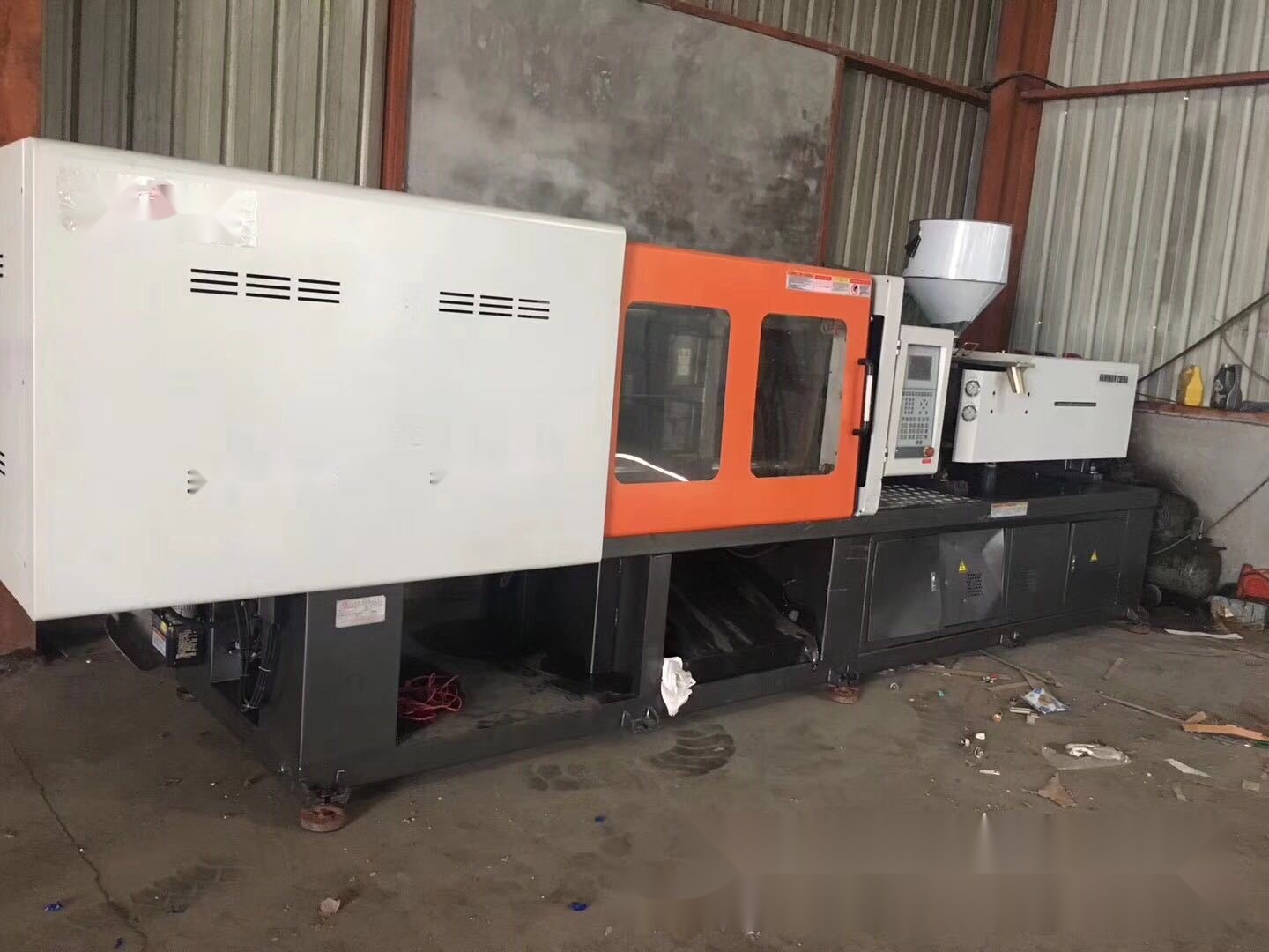Injection molding machine to Rajasthan