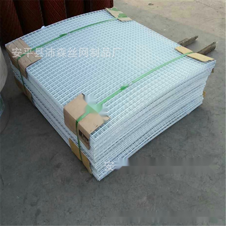 plastic-coated welded wire mesh to Pondicherry
